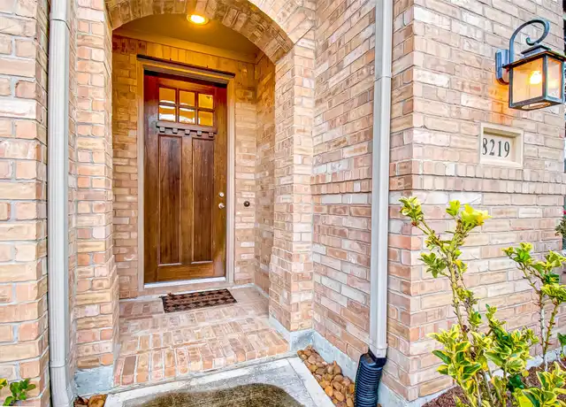 Property at 8219 Peppervine Ct, Conroe, TX, 77385, 4 beds, 3.5 baths, [object Object]