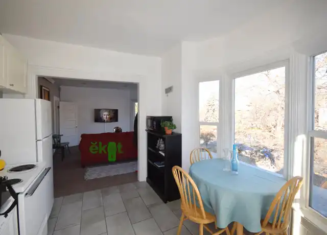 Property at 624 E 300 S Unit 2, Salt Lake City, UT, 84102, 1 bed, 1 bath, [object Object]