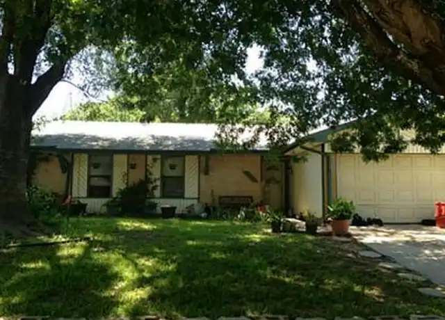 Property at 1702 Nueces Dr, Garland, TX, 75040, 4 beds, 2 baths, [object Object]