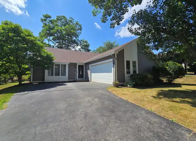 Property at 9 Hepatica Ln, West Henrietta, NY, 14586, 3 beds, 1.5 baths, [object Object]
