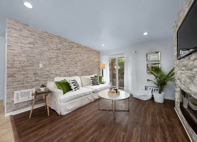 Property at 9860 Dale Ave Unit C3, Spring Valley, CA, 91977, 1 bed, 1 bath, [object Object]