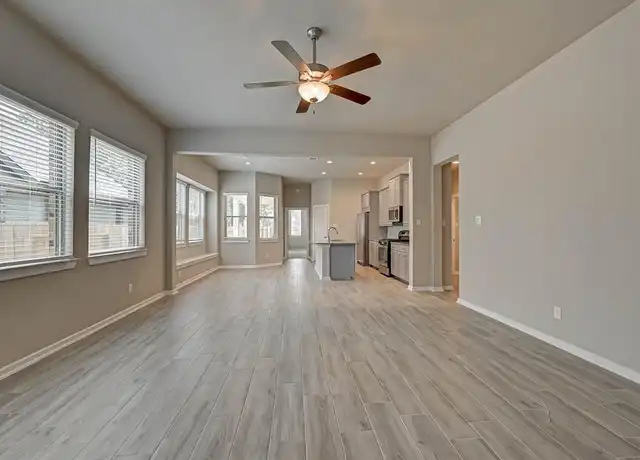 Property at 226 Crest Edge St, Montgomery, TX, 77316, 3 beds, 3 baths, [object Object]