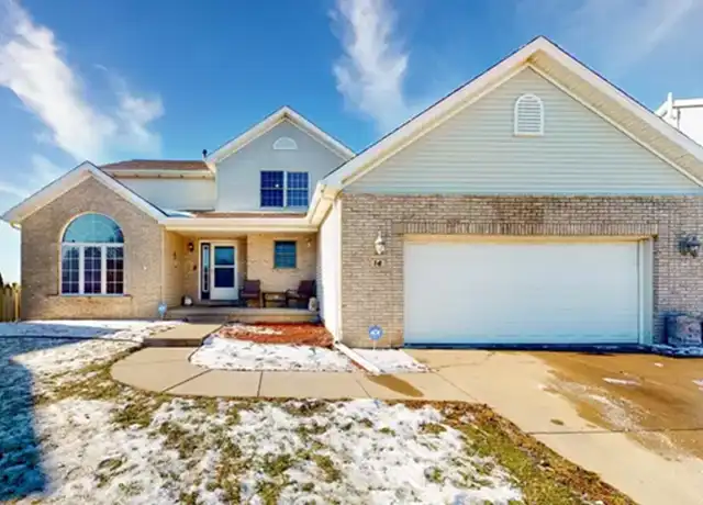 Property at 14 Kleggstone Cir, Bloomington, IL, 61704, 4 beds, 3.5 baths, [object Object]