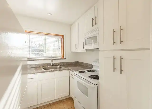 Property at Briarwood Manor - 908 Middle Ave, Menlo Park, CA, 94025, 3 beds, 2 baths, [object Object]