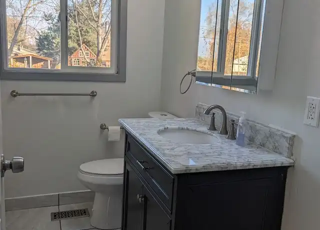 Property at 1131 Washington St, Clarkston, WA, 99403, 4 beds, 1.5 baths, [object Object]