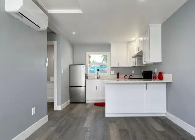 Property at 1958 Pine Ave Unit 10, Long Beach, CA, 90806, 1 bed, 1 bath, [object Object]