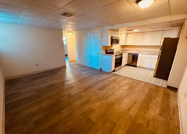 Property at 32 W King St Unit 1, York, PA, 17401, 2 beds, 1 bath, [object Object]