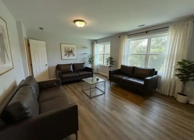 Property at 1148 William St Unit 101, Bridgeport, CT, 06608, 2 beds, 1 bath, [object Object]