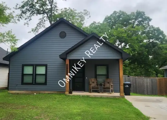 Property at 1625 S 8th Ave, Denison, TX, 75021, 3 beds, 2 baths, [object Object]