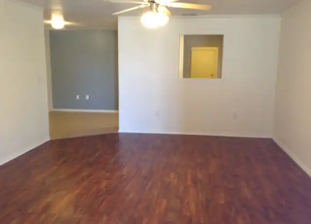 Property at 604 N Englewood Ave, Lubbock, TX, 79416, 3 beds, 3 baths, [object Object]