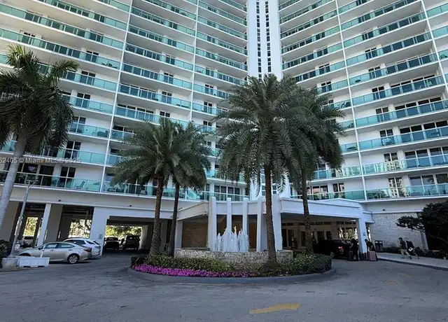 Property at 100 Bayview Dr #610, Sunny Isles Beach, FL, 33160, 1 bed, 1.5 baths, [object Object]