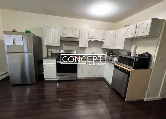 Property at 1576 Tremont St Unit 2D, Boston, MA, 02120, 3 beds, 1 bath, [object Object]