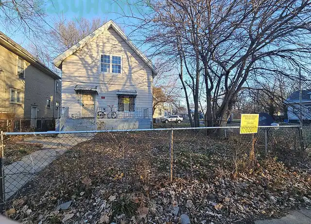 Property at 1003 W Columbia Ter, Peoria, IL, 61606, 3 beds, 1 bath, [object Object]