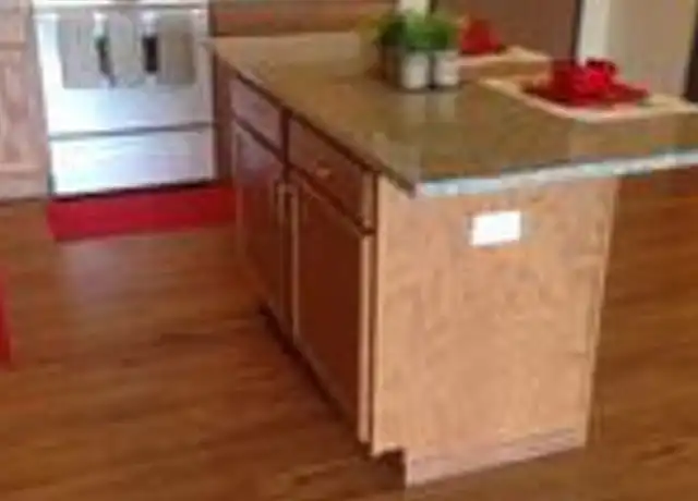 Property at 100 Santa Fe Ave Unit 3202, Bismarck, ND, 58504, 1 bed, 1 bath, [object Object]