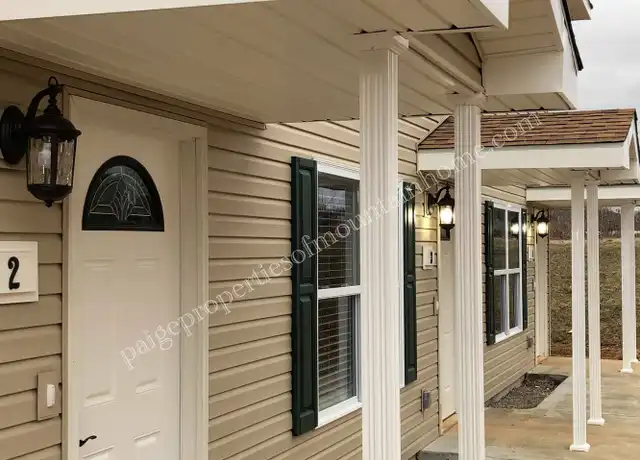 Property at 60 Northstar Cir Unit 60-2, Mountain Home, AR, 72653, 2 beds, 1.5 baths, [object Object]