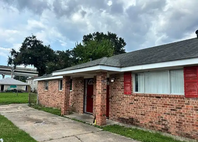 Property at 6035 Kuebel Dr, New Orleans, LA, 70126, 3 beds, 1 bath, [object Object]