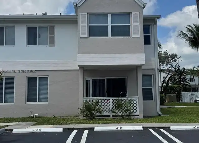 Property at 17440 NW 67th Ct Unit L15, Hialeah, FL, 33015, 2 beds, 1 bath, [object Object]