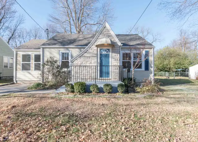 Property at 1833 S Kimbrough Ave, Springfield, MO, 65807, 3 beds, 2 baths, [object Object]