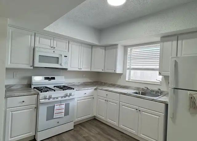 Property at 11950 NE 2nd Ave Unit 308, Miami, FL, 33161, 0 beds, 1 bath, [object Object]