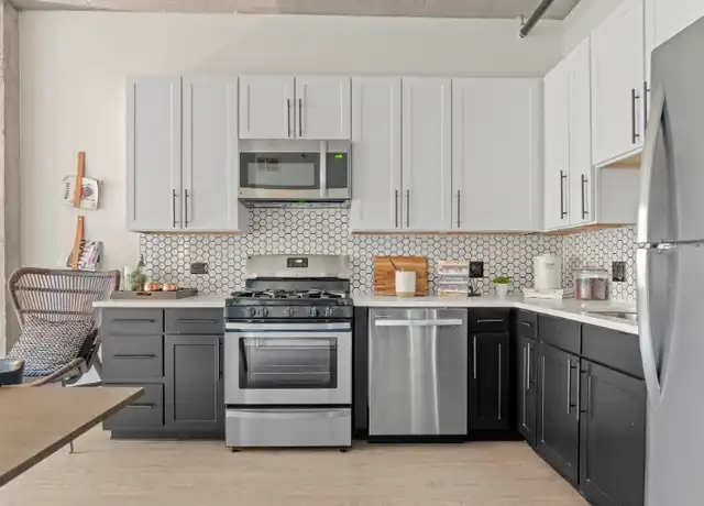 Property at 1399 S State St, Chicago, IL, 60605, 1 bed, 1 bath, [object Object]
