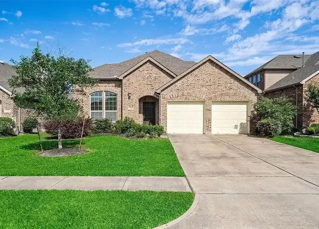 Property at 605 Chesterfield Ln, League City, TX, 77573, 4 beds, 2 baths, [object Object]