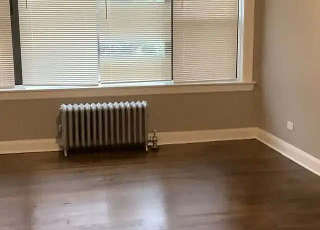 Property at 7646 S Ingleside Ave Unit 7658-2A, Chicago, IL, 60619, 2 beds, 1 bath, [object Object]