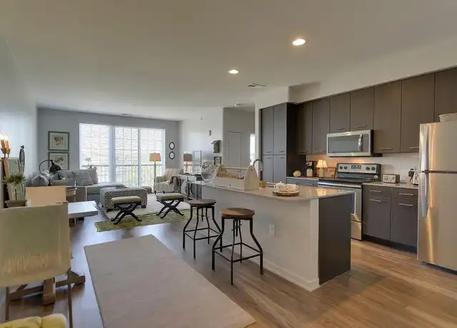 Property at Broadway Station Apartments - 3443 Park St, Grove City, OH, 43123, 1-2 bed, 1-2 bath, [object Object]
