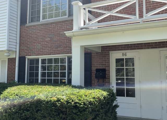 Photo of 86 Warwick Rd, Winnetka, IL 60093