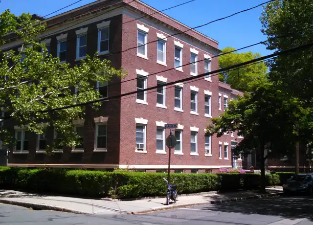 Property at 59 Manchester Rd #6, Brookline, MA, 02446, 2 beds, 1 bath, [object Object]