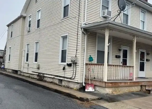 Property at 46 N Chestnut St Unit 1, Palmyra, PA, 17078, 1 bed, 1 bath, [object Object]