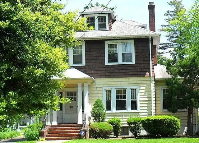 Property at 147 Rockwood Pl, Englewood, NJ, 07631, 2 beds, 2 baths, [object Object]