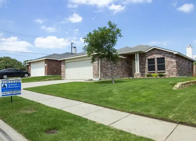Property at 5407 Green Ivy Rd, Denton, TX, 76210, 3 beds, 2 baths, [object Object]
