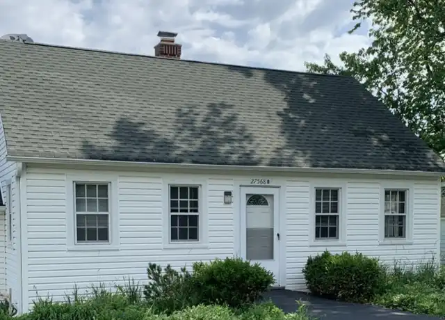 Property at 27568 N Owens Rd Unit B, Mundelein, IL, 60060, 2 beds, 1 bath, [object Object]