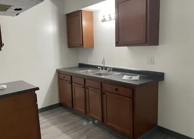 Property at 685 E Michigan Ave Unit 110, Battle Creek, MI, 49014, 1 bed, 1 bath, [object Object]