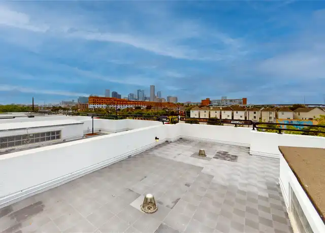 Property at 310 S Jensen Dr #6, Houston, TX, 77003, 3 beds, 2.5 baths, [object Object]