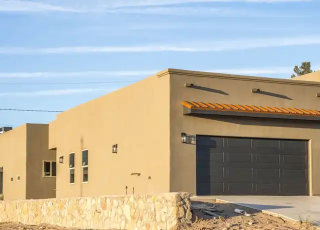 Property at 2920 Fairway Dr, Las Cruces, NM, 88011, 3 beds, 2 baths, [object Object]