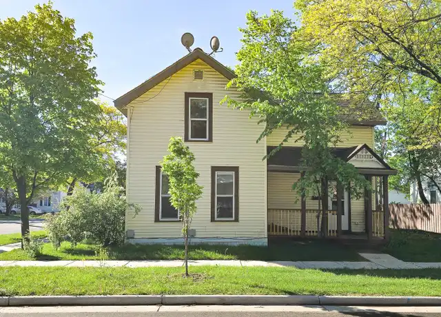Property at 417 Marston Ave, Eau Claire, WI, 54701, 4 beds, 2 baths, [object Object]