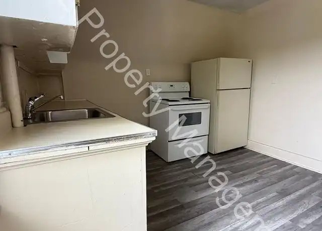 Property at 1914 Joslin St Unit 2, Saginaw, MI, 48602, 1 bed, 2 baths, [object Object]