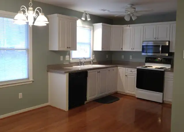Property at 7631 Kentucky Derby Dr, Midlothian, VA, 23112, 3 beds, 2 baths, [object Object]