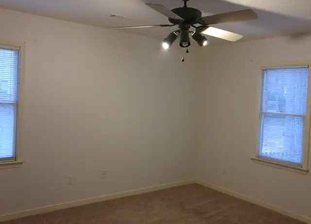 Property at 7631 Kentucky Derby Dr, Midlothian, VA, 23112, 3 beds, 2 baths, [object Object]