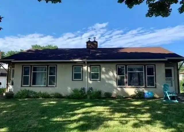 Property at 880 Weeks Ave SE, Minneapolis, MN, 55414, 2 beds, 1 bath, [object Object]