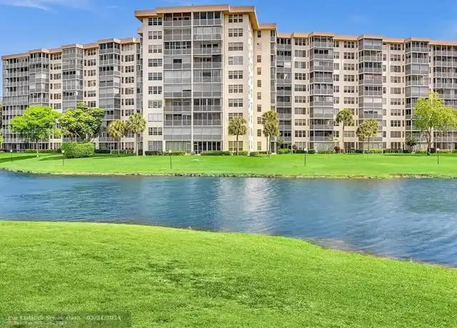 Property at 3507 Oaks Way, Pompano Beach, FL, 33069, 3 beds, 2 baths, [object Object]
