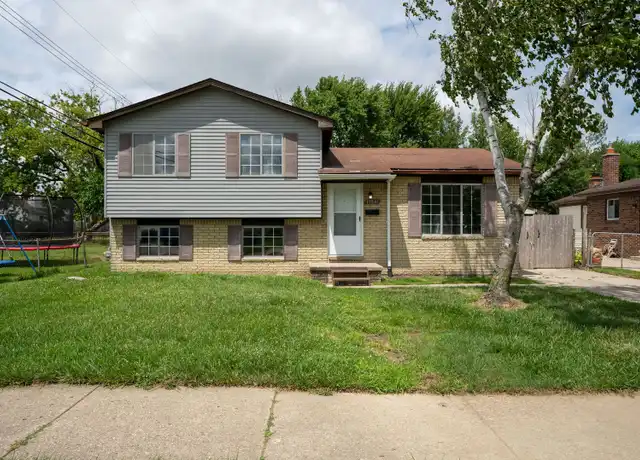 Property at 15841 Dort St, Roseville, MI, 48066, 4 beds, 1 bath, [object Object]