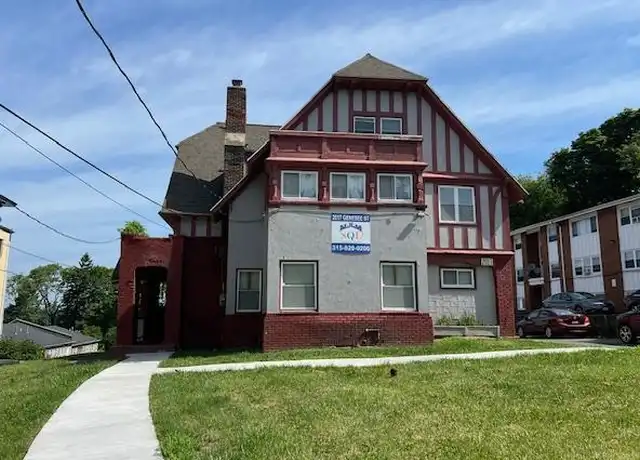 Property at 2017 E Genesee St Unit 7, Syracuse, NY, 13210, 0 beds, 1 bath, [object Object]
