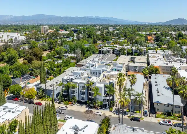 Property at 4532 Murietta Ave, Sherman Oaks, CA, 91423, 2 beds, 2 baths, [object Object]