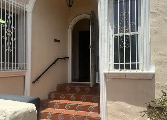 Property at 8381 W 4th St, Los Angeles, CA, 90048, 3 beds, 2 baths, [object Object]