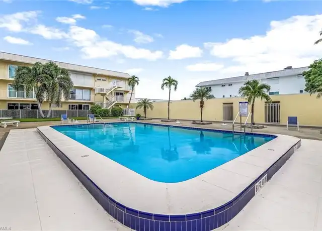Property at 1100 8th St S Unit H227, Naples, FL, 34102, 2 beds, 2 baths, [object Object]