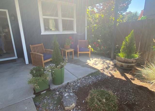 Photo of 1210 SW 32nd Ct, Redmond, OR 97756