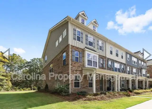 Property at 10013 Hemingway Pl, Charlotte, NC, 28227, 4 beds, 3.5 baths, [object Object]