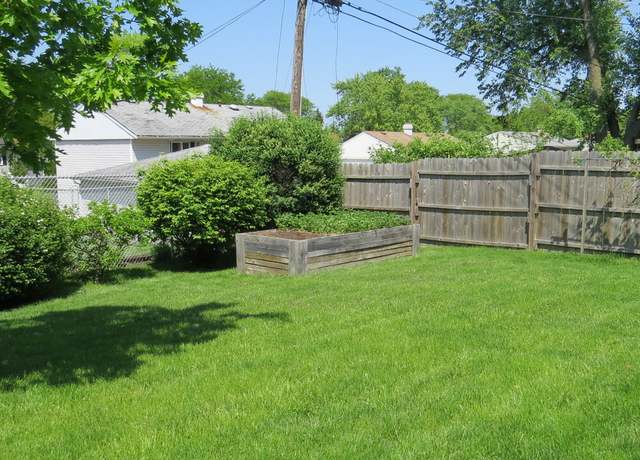 Photo of 252 Marilyn Ave, Glendale Heights, IL 60139